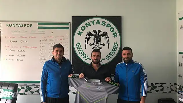 Konyaspor, Burdur'da futbol okulu açtı