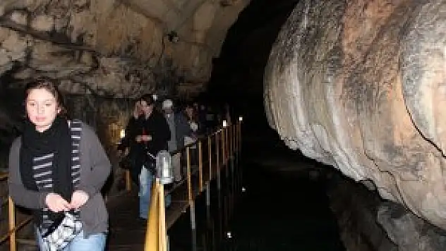 Tınaztepe Mağarası'nda hedef 100 bin ziyaretçi