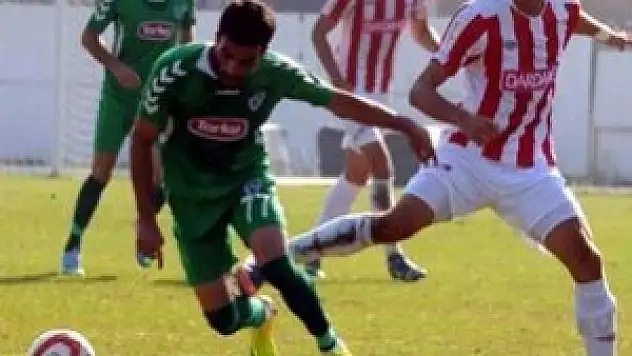 Konya Anadolu Selçukluspor liderden puan almayı hedefliyor