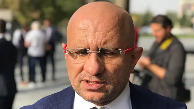 Sigaraya karşı yeni kamu spotları hazırlanacak