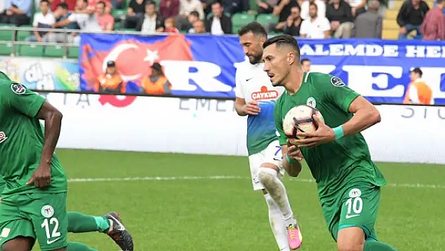 Taktiklerle 1 puan zor kurtarıldı!