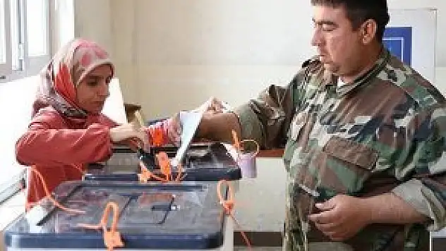 Irak'ta 'özel seçimler' başladı