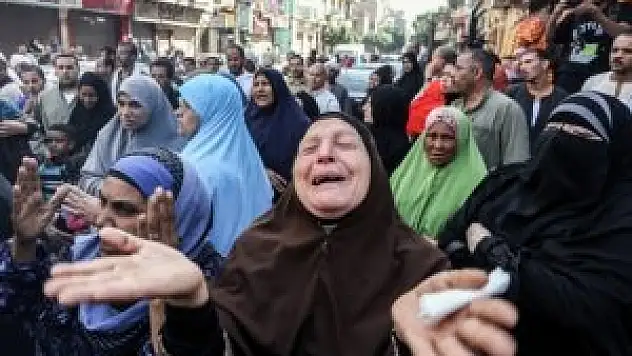 Mısır'da, 683 darbe karşıtına idam cezası verilen duruşma sadece 9 dakika sürdü