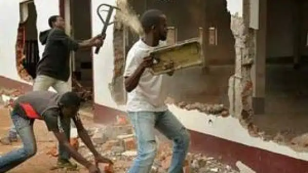 Orta Afrika Cumhuriyeti'nde camiler yağmalandı