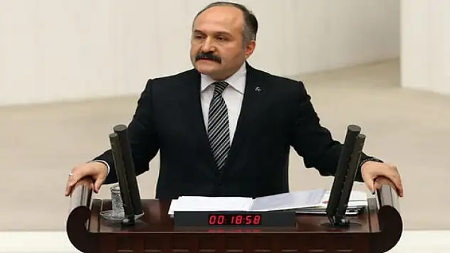 MHP'de Erhan Usta görevden alındı!