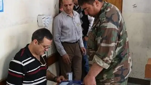 Irak'taki 'özel seçim'de oy verme işlemi tamamlandı