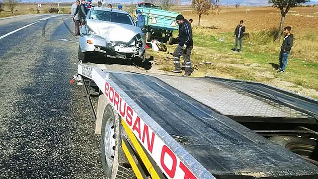 Beyşehir'de trafik kazası: 3 yaralı