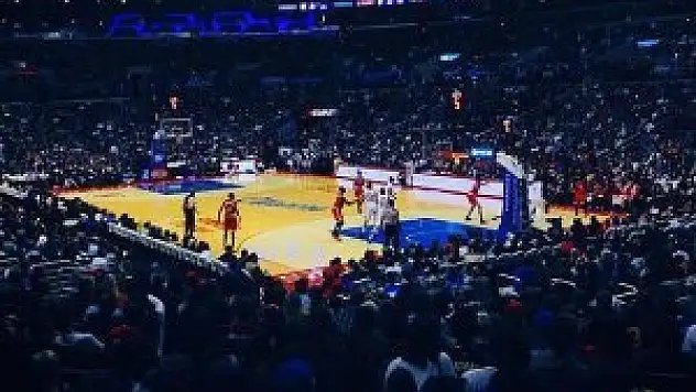 Sterling'e NBA'den ömür boyu men