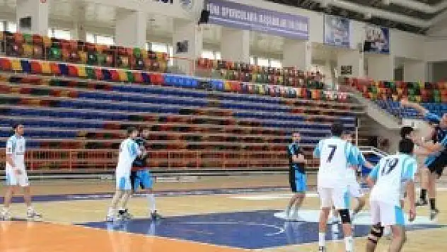 Amasya Taşova YİBO: 35 - Selçuklu Belediyesi: 31