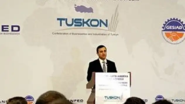 İstifalar kan kaybettirdi