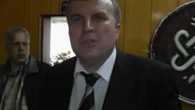 Akyürek'ten kaza geçiren yakınlarına ziyaret