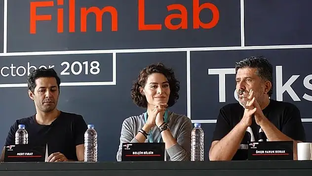 'Oyunculuk sahnedeki performanstan ibaret değildir'