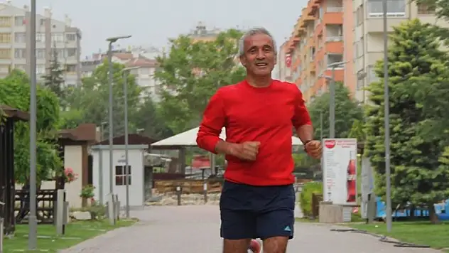 Seyfi Atamer yine kürsüde!