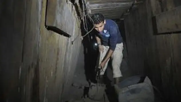Gazze tünelleri suyla kapatıldı