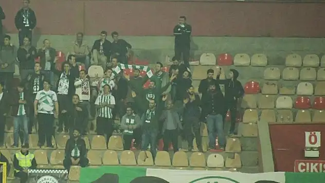 Konyaspor'u taraftarı yalnız bırakmadı