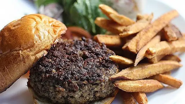 Trans yağlar kalp hastalığı ve inme riskini artırıyor