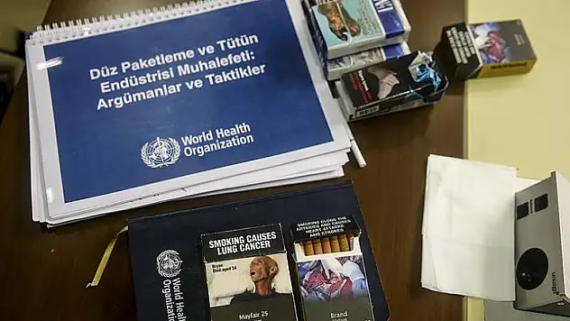 Sigarada 'düz paket'e bir adım daha yaklaşılıyor