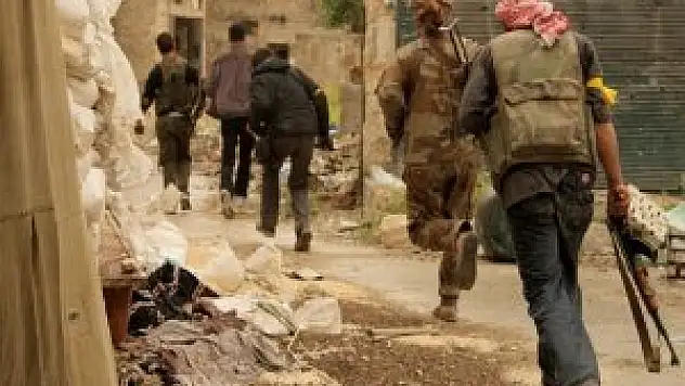 Esed güçlerinin operasyonunda 82 kişi öldü