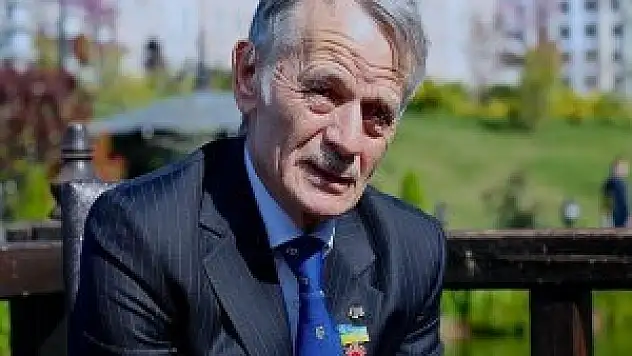 Kırımoğlu Rus askerlerince Kırım'a alınmadı