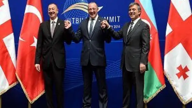 Kafkasya'nın dağlarını bir duvar olmaktan çıkarttık