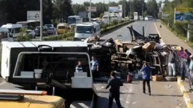 Antalya'da zincirleme kaza