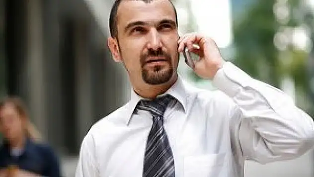 Mobil abone sayısında geride konuşmada zirvedeyiz