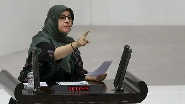 Ayet okuyan HDP'li Hüda Kaya'ya tokat gibi cevap