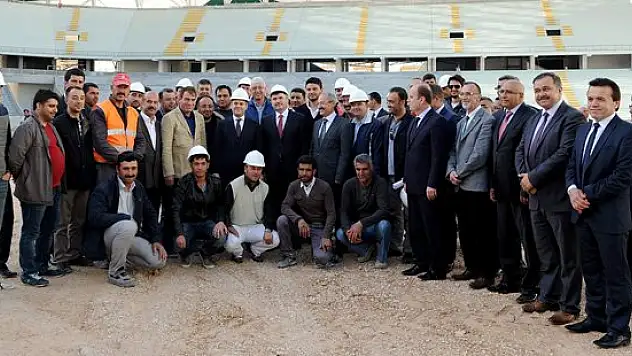 Bakan Kılıç Yeni Konya Stadyumu'nu inceledi