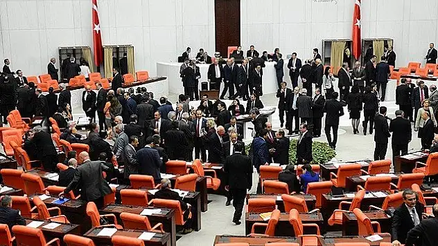 Meclis soruşturması kararı Resmi Gazete'de