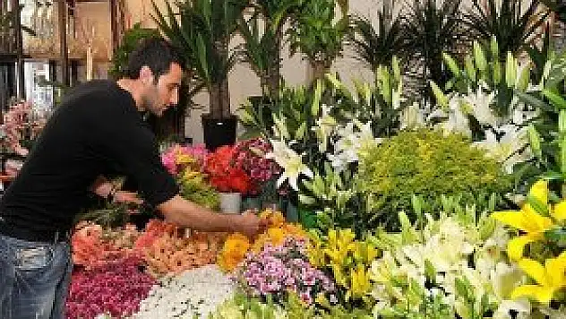 Esnaf anneler gününden 1 milyar TL bekliyor