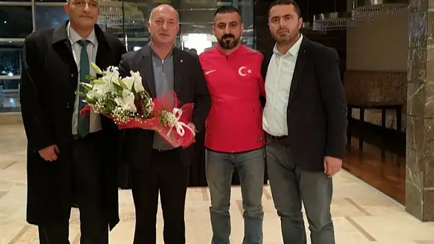 Nalçacılılar'dan millilere destek