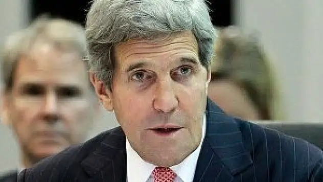Kerry'den Ukrayna diplomasisi
