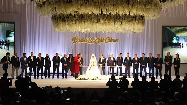 Spor camiası Konya'daki düğünde bir araya geldi