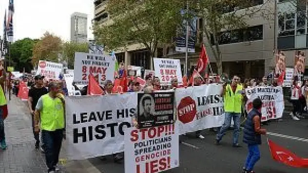 Avustralya'da 1915 olaylarına ilişkin tasarı protesto edildi