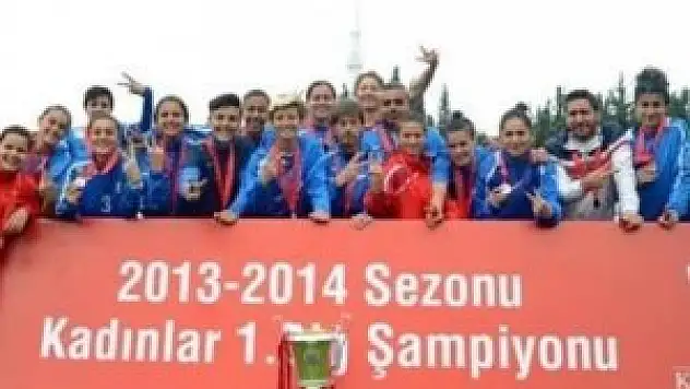 Konaklı kızlar namağlup şampiyon