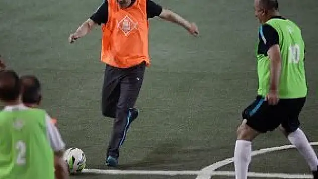 Bakan ve Milletvekilleri maç yaptı