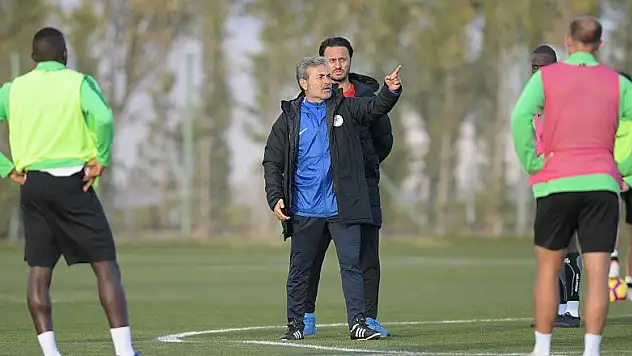 Konyaspor teknik heyetinin eli güçlendi