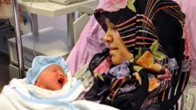 Bebeği için tüm acılara katlandı