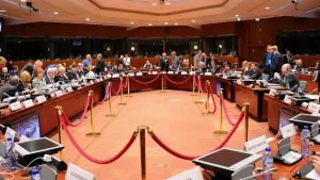 AB'den 13 isim ve 2 şirkete yaptırım