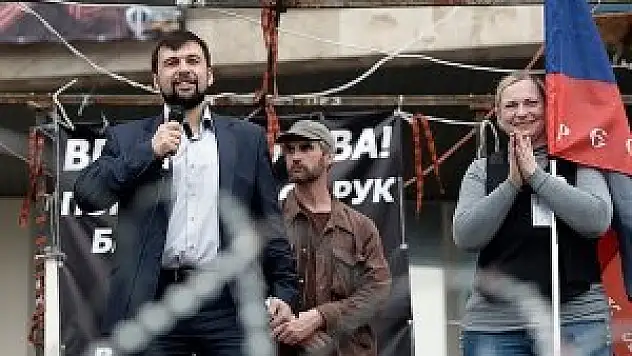 Ukrayna'da ayrılıkçıların istediği oldu