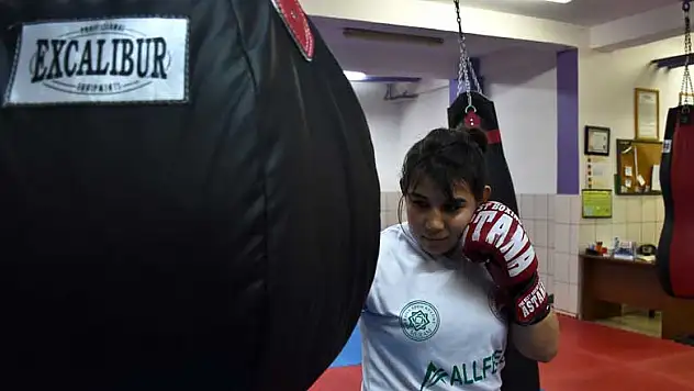 Beş yılda 5 Türkiye şampiyonluğu elde etti