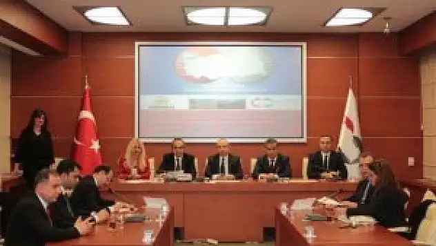 İstinye'deki arazi için 1 milyar 5,5 milyon liralık teklif