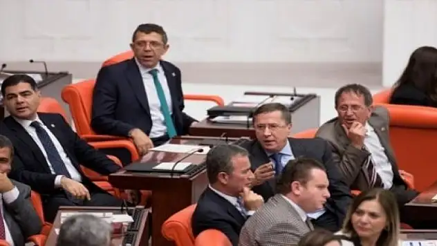 Meclis'te İP ile HDP arasında 'Öcalan' kavgası