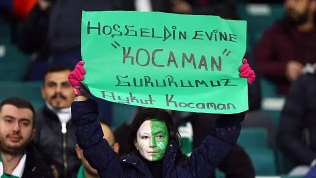 Hocalara sevgi seli