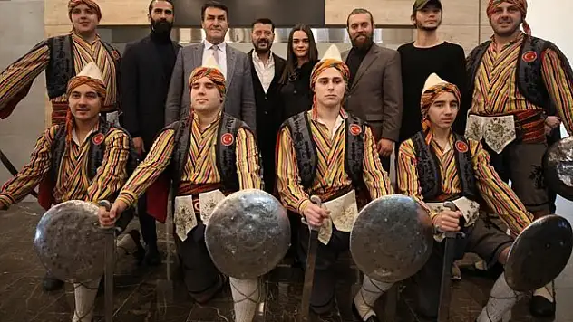 'Diriliş Ertuğrul Kostümleri ve Aksesuarları' sergisi açıldı