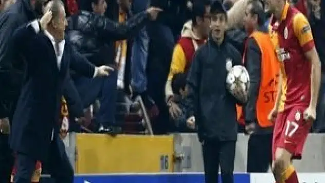 Burak Yılmaz ile Terim arasında gerginlik!