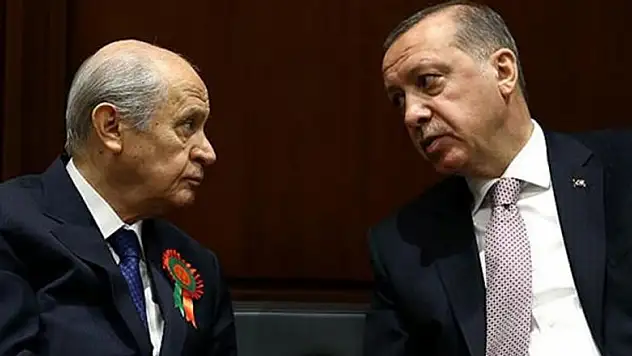 İstanbul'da 2, Ankara'da 3 ilçe MHP'ye