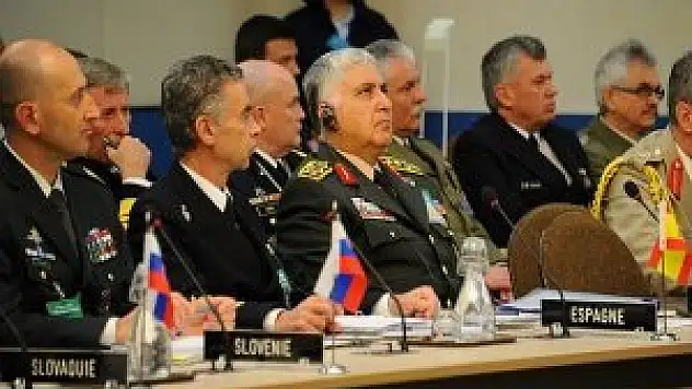 NATO genelkurmay başkanları Ukrayna'yı görüşüyor