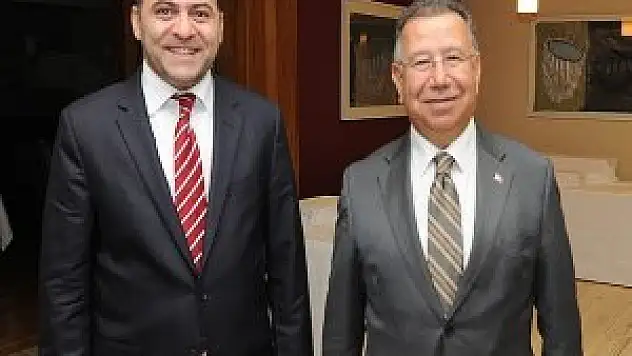 Twitter'da Türkçe canlı destek hattı devreye girecek