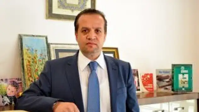 Kartı olmayan gazeteci mağdur